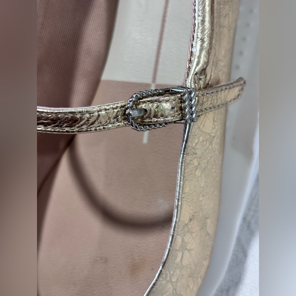 Dolce Vita Metallic Gold Flats - Picture 3 of 15